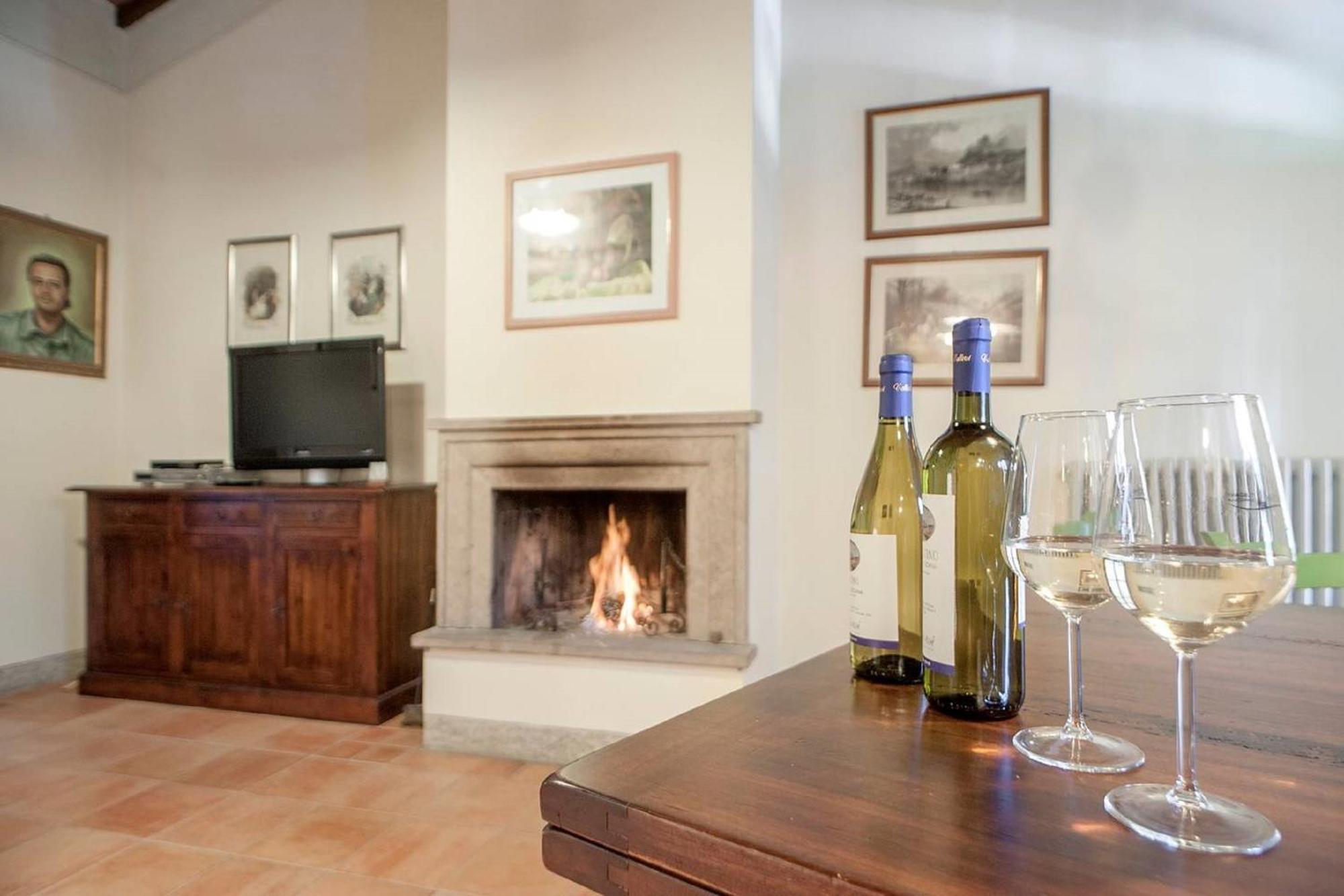Azienda Agricola E Agriturismo Vallorsi Terricciola Εξωτερικό φωτογραφία