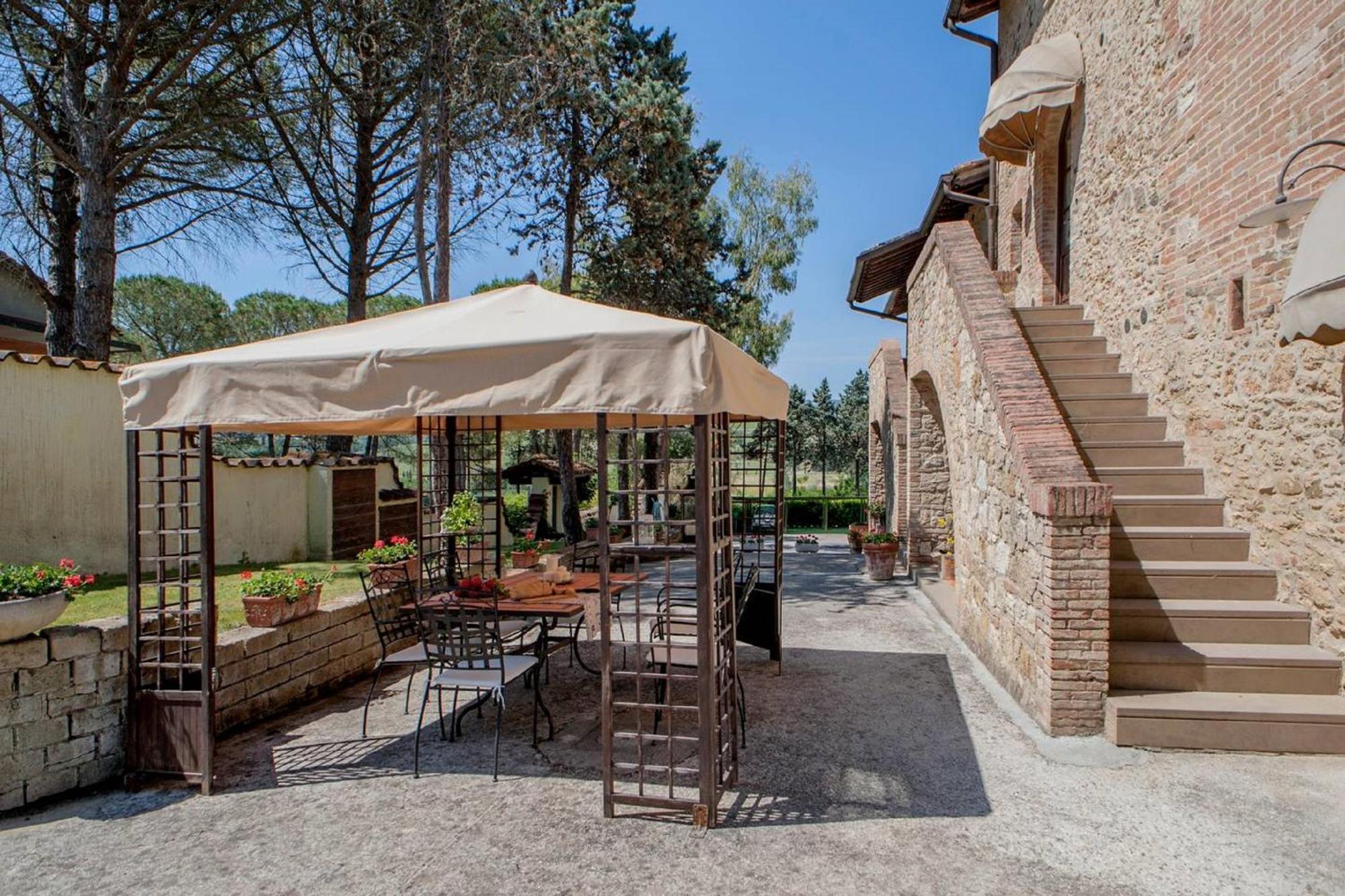 Azienda Agricola E Agriturismo Vallorsi Terricciola Εξωτερικό φωτογραφία