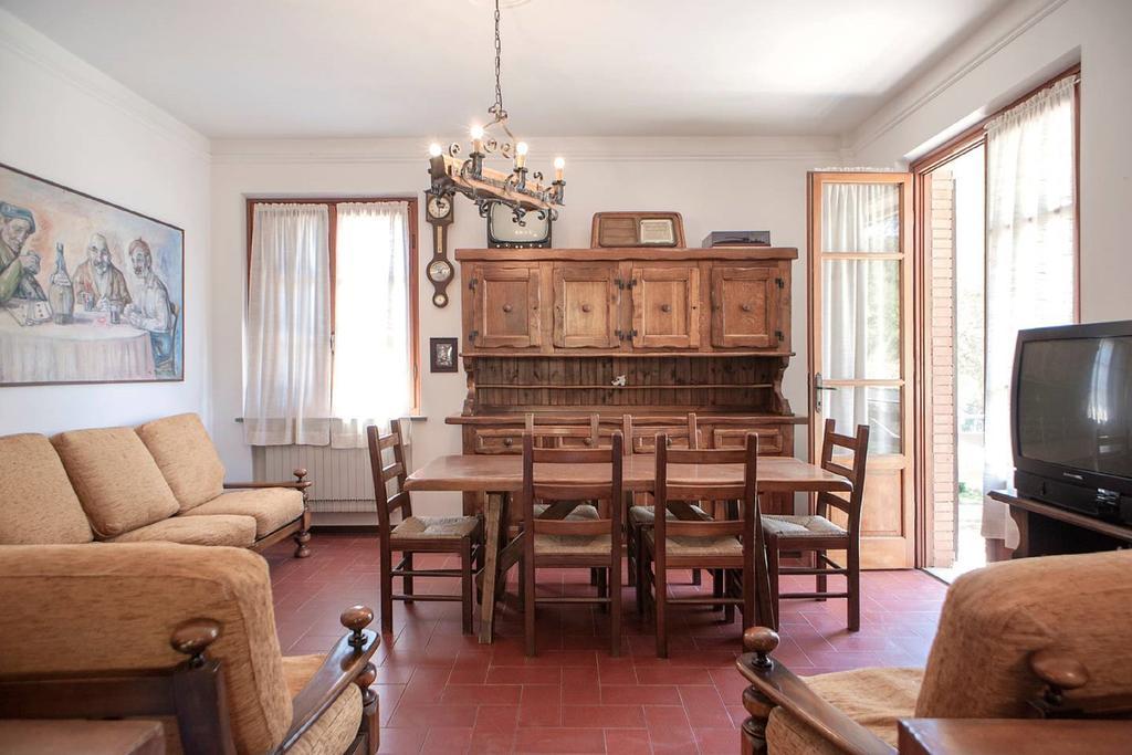 Azienda Agricola E Agriturismo Vallorsi Terricciola Εξωτερικό φωτογραφία